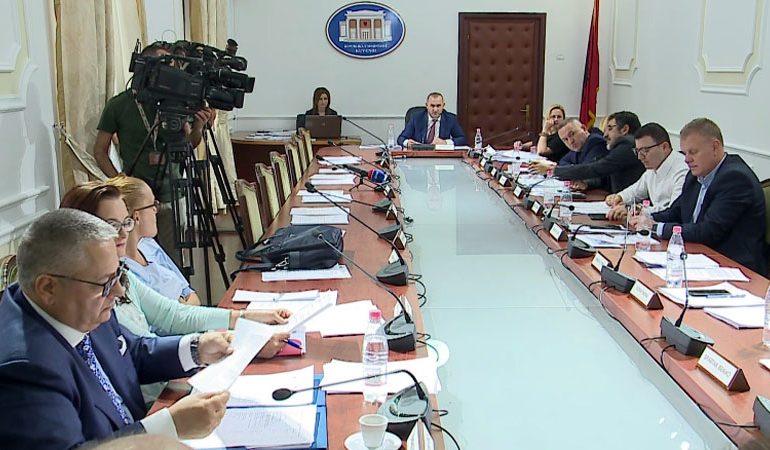 PROCESI I “VETTINGUT”/ Shtohet stafi për përballimin e punës, ja sa i kushton shtetit