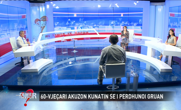 PËRPLASJA DIREKTE/ Vëllai, ia thotë në sy motrës: Burri yt më përdhunoi gruan