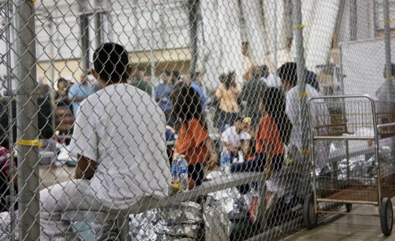 SHBA/ Fëmijët emigrantë të ndarë nga prindërit abuzohen seksualisht