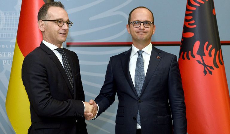 VIZITA E MINISTRIT GJERMAN/ Mass: Anëtarësimi? Duhen rezultate për të bindur skeptikët