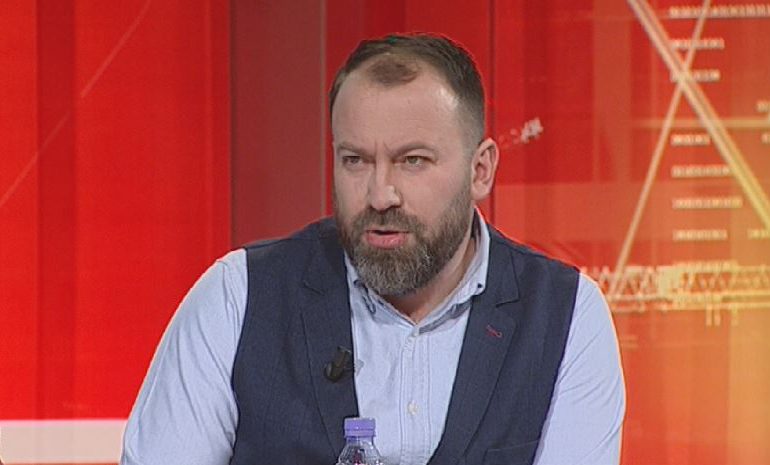 VENDIMI PËR TEATRIN/ Mazniku: Ligji do ndryshojë, do ketë mundësi për garë