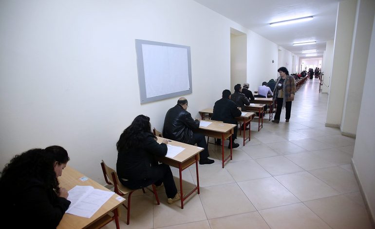 LICENSIMI I MËSUESVE TË RINJ/ Kriteret dhe dokumentet që duhen për të dhënë provimin