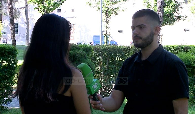 E REJA DENONCON/ Si më ngacmonte SHEFI në Tiranë: Më thonte ti merrja gjërat pa paguar dhe kërkonte… (VIDEO)