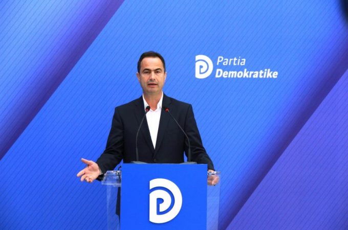 VITI I RI SHKOLLOR/ PD: 18 shkolla në Elbasan u mbyllën, ndërsa një u dha me qira