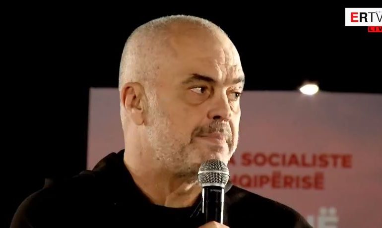 ANËTARËSIMET E REJA/ “Meqë vajzës ja dha Pandi, djalit t’ia japi Niko…”, batutat në takimin e PS
