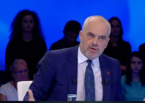 NDRYSHIMET NË QEVERI/ Rama: Nuk jam i kënaqur me punën e tyre, duke filluar nga vetja…