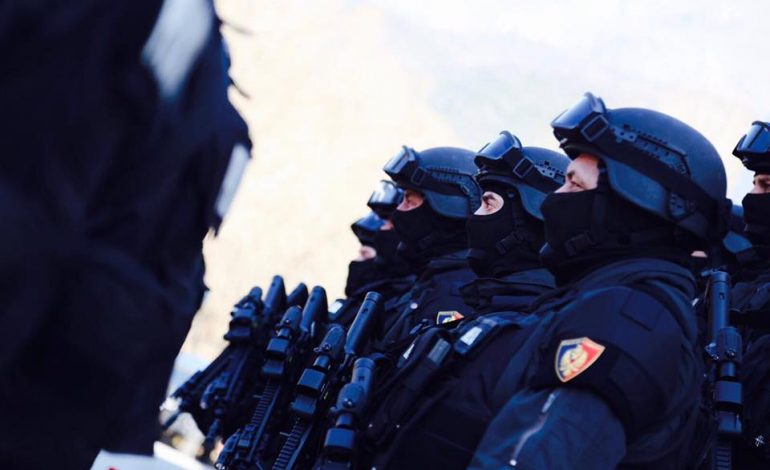 GJASHTË TË SHOQËRUAR/ Si i kapi mat policia “të fortët” e Niklës, detaji i pazbuluar nga operacioni