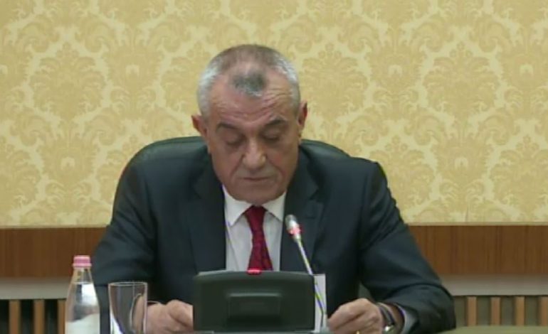 AKUZAT DREJT RUÇIT/ PD: Ai po fsheh nismën tonë për “Vettingun” e politikanëve