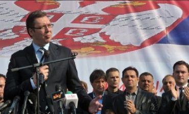 NJOHJA E KOSOVËS/ Vuçiç: Duam garanci nga BE që pranohemi në BE në 2025