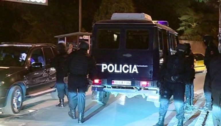 AKSION BLIC NË SHKODËR/ Kontrolli në lokalet e natës “fundos” 35 vjeçarin dhe shoqëron… (EMRI)