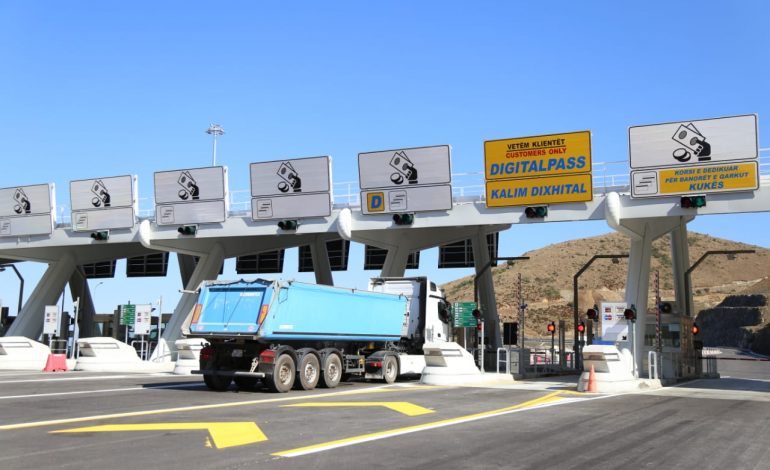 PAGESA NË RRUGËN E KOMBIT/ Rama: Do të bëjmë gjithçka që çdo qindrakë të kthehet në investim