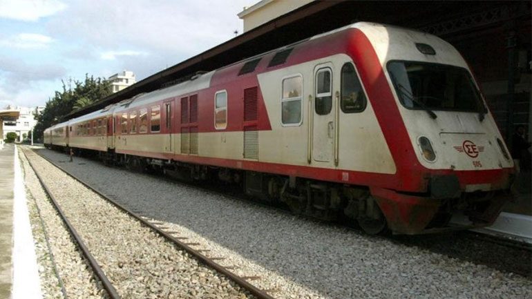 TRAGJIKE NË GREQI/ 30 vjeçarin e PËRPLAS treni. Shqiptari humb jetën pasi kishte hyrë në…