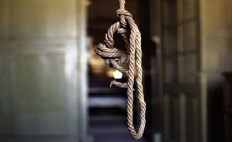 “U GJEND I VARUR NË PEMË”/ Flasin familjarët e 21 vjeçarit: Ishte tip i mbyllur, nuk kishte…