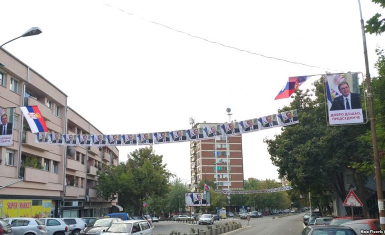 VUÇIÇ MBËRRIN NË KOSOVË/ Shoqërohet nga forcat policore të Kosovës
