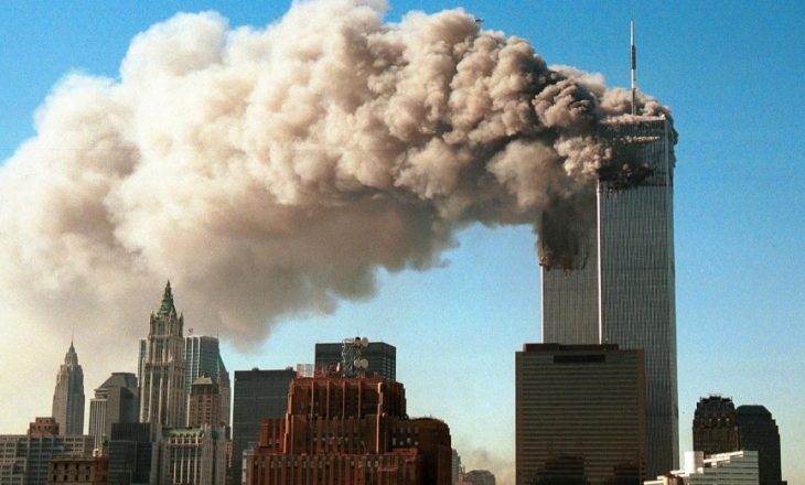 “11 SHTATORI”/  Pamjet e papublikuara më parë të sulmit terrorist (Video)