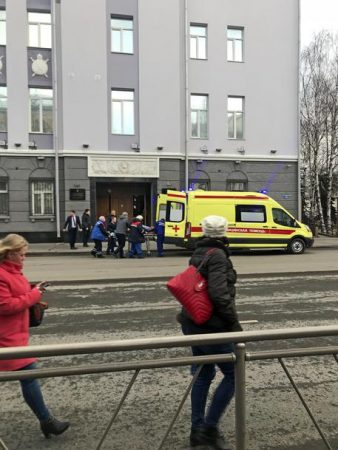 SULM KAMIKAZ NË PALLATIN E FSB/ Një i vdekur tre të plagosur në Rusi