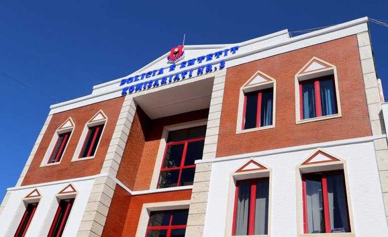 E FUNDIT/ Vdes në paraburgim një i ndaluar, dalin detajet e para (EMRI)