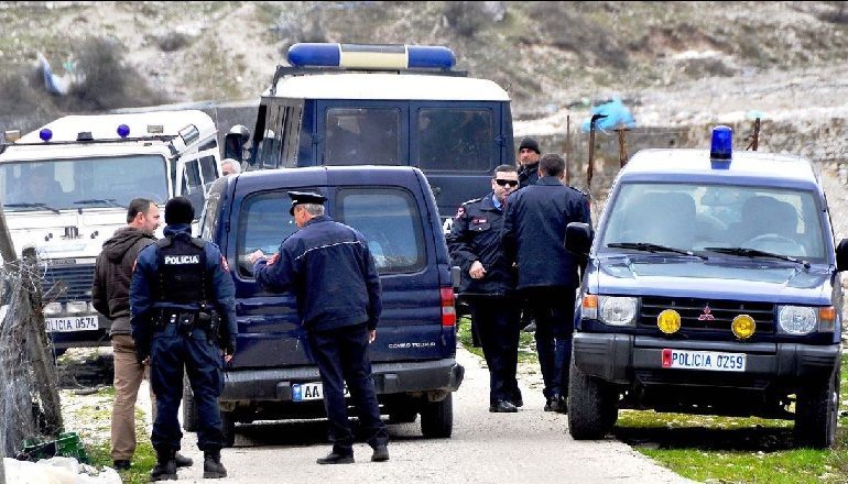 OPERACIONET E POLICISË TËRHEQIN VËMENDJEN E MEDIAVE TË HUAJA/ Reuters: 1,500 oficerë në aksion, luftë krimit
