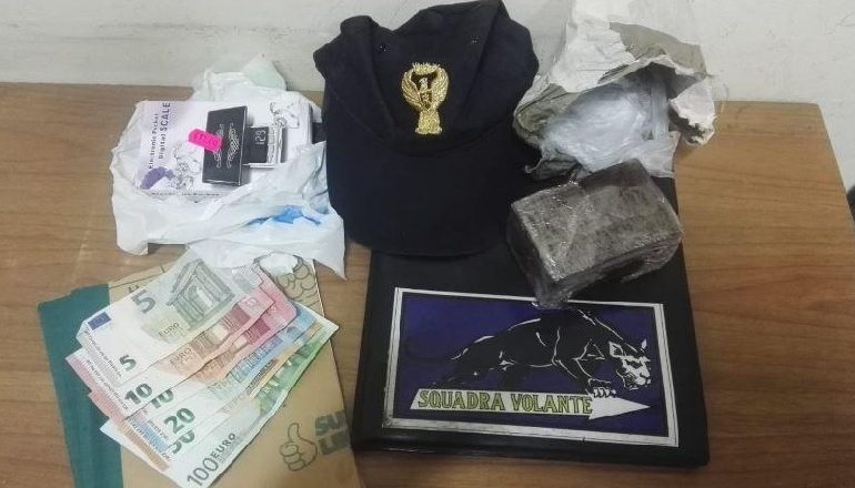 ME KATËR ËMBËLSIRA HASHASHI NË MAKINË/ Si u kap 28-vjeçari shqiptar, kërkohej prej vitesh në…