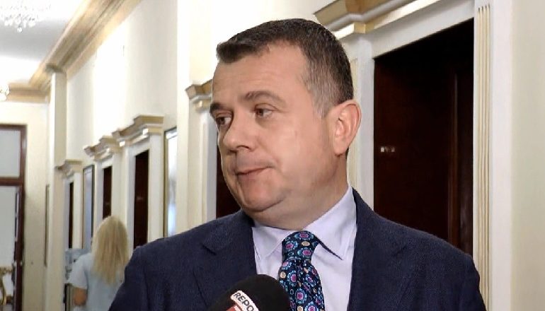 LOJËRAT E FATIT/ Balla: Të enjten do të votojmë “SHFAROSJEN” e pikave të basteve