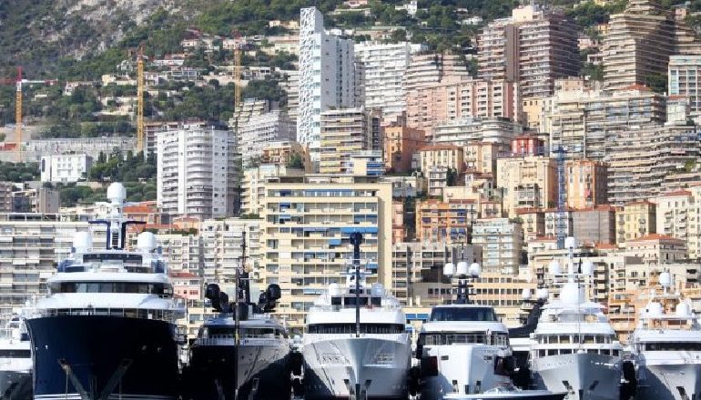 RAPORTI/ Miliarderët, pasurim rekord në vitin 2017, ja familjet e famshme që vijojnë të shtojnë të ardhurat
