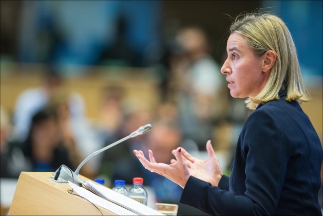 MARRËVESHJA E EMRIT TË MAQEDONISË/ Mogherini: Mundësi unike e historike!