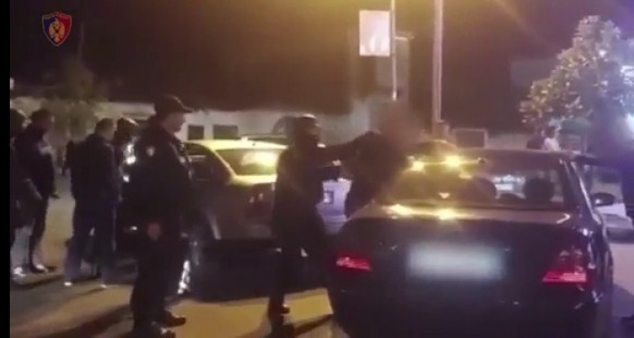FNSH DHE POLICIA KONTROLLE “RRUFE”/ Shoqërohen mbi 400 persona dhe kapet arsenal…