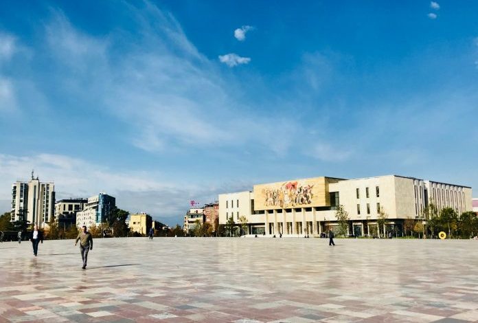 “DOING BUSINESS”/ Shqipëria vazhdon të rritet në renditjen botërore