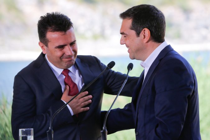 MARRËVESHJA E “SUKSESHME”/ Aleksis Tsipras dhe Zaev, kandidatë për “Nobelin e Paqes”