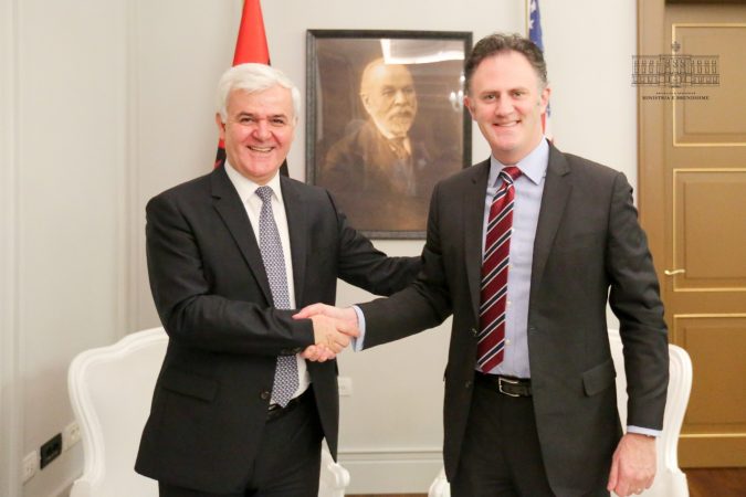 MINISTRI TAKON ZYRTARIN E DASH/ Xhafaj: Të rrisim sigurinë ndaj terrorizmit