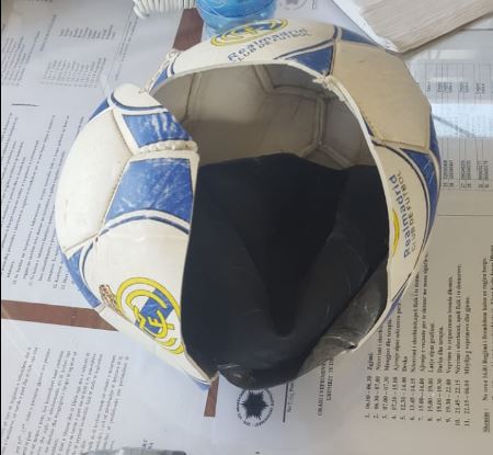 “TOPI I REALIT ME TRE CELULARË, KARTA E KARIKUES”/ Si tentua futja e telefonave në burgun e Lezhës. “RISIA”