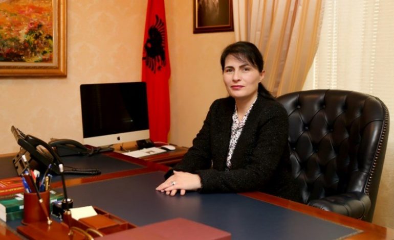 PËRGJIMET E DAKOS ME “NIÇEN”/ Prokuroria: Do hetojmë personat që nxorrën përgjimet