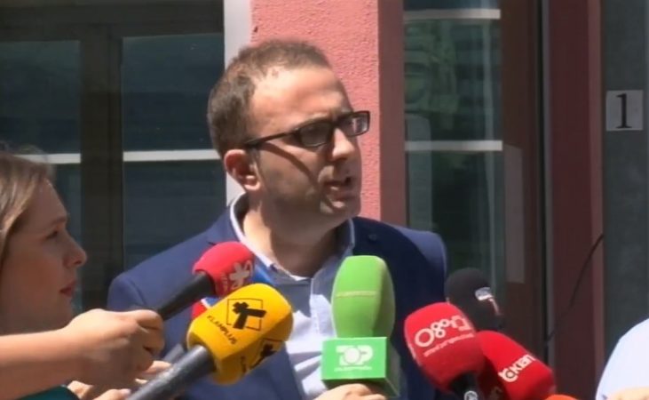 “3.4 MILIONË EUROT DHE TOYOTAT”/ Avokati i Bashës: Taulant Balla është në hall