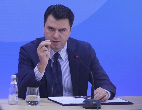 “ËSHTË KTHYER NË CELULË KRIMINALE”/ Basha sulmon Prokurorinë e Krimeve të Rënda