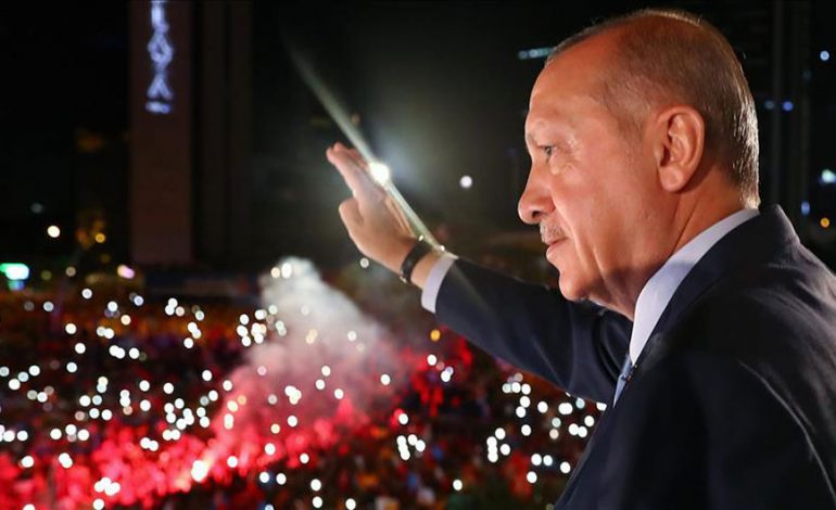 ERDOGAN SULMON BE/ Kultivon ndjenja anti-myslimane, referendum për ndërprerjen e negociatave
