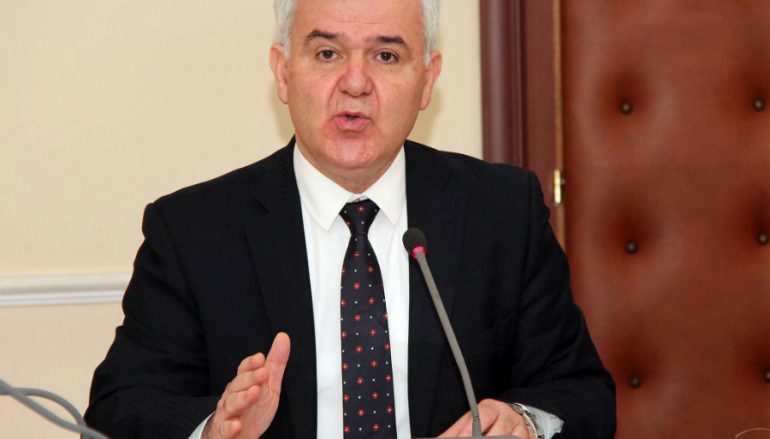 SHQIPTARËT SUNDOHEN NGA BANDAT/ Xhafaj i përgjigjet Bashës: Shpifje bajate