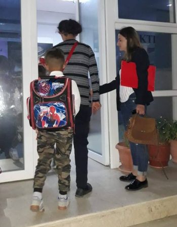 “NË KËRKIM TË NJË JETE MË TË MIRË”/ Bashkia e Tiranës sistemon me tre fëmijët e saj