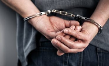“TAP” NË TIMON/ 29 vjeçari kapet nga policia kur po drejtonte mjetin në gjendje të…