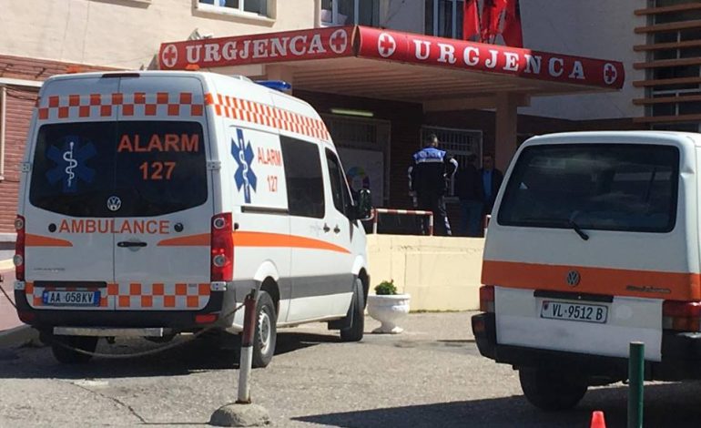 E RËNDË/ Bariu gjendet i plagosur në Vlorë dhe dërgohet me URGJENCË në spital. Dyshohet se…