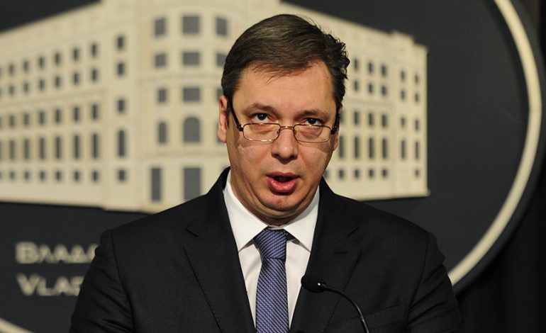 “NUK KA FORCË NË BOTË QË TA BËJË SERBINË TË NJOHË KOSOVËN”/ Vuçiç, në takim me gazetarët