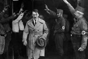 Dokumenti sekret i CIA-s: Para se të qe një kriminel, Hitleri ishte një HOMOSEKSUAL