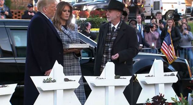 “PRESIDENTI URREN”/ Trump viziton sinagogën ku u vranë 11 vetë, pritet me protesta