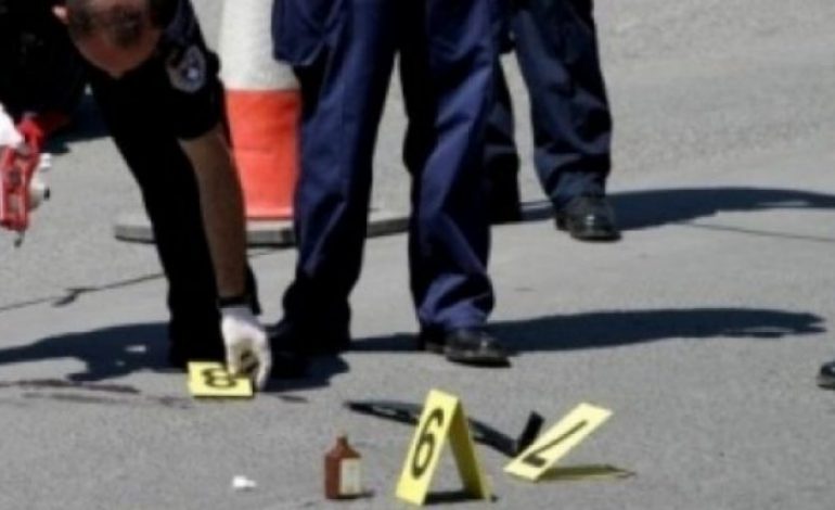 AKSIDENTI I FRIKSHËM NË FIER/ Detajet e REJA: Pëveç dy grave, makina përplasi dhe…