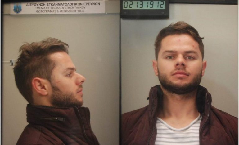 “KOKA” E GRUPIT KRIMINAL/ Policia greke publikon identiteti e shqiptarit të shumëkërkuar (EMRI+FOTO)