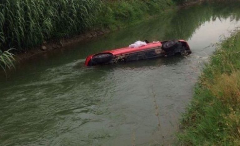 NDODH NË VLORË/ Shoferi pa patentë “HEDH” makinën në kanal. Plagoset vetë bashkë me dy të tjerë