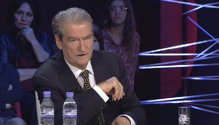 “VRASJA NË BLLOK”/ Heshtja e mistershme e Sali Berishës dhe PD-së, për përplasjen