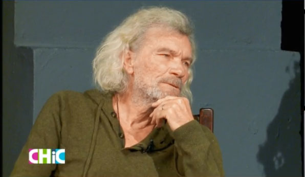 “NUK E PATA TË VËSHTIRË”/ Bruno Shllaku sjell në skenë Koliqin e madh (VIDEO)