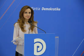 EUROBONDI/ PD i përgjigjet Ramës: Po merr borxh për të shlyer borxhin që more për luks