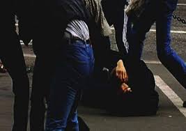 SHERR MASIV NË ITALI/ Përleshje mes disa personave, mes tyre një shqiptar. Vdes njëri dhe plagosen…