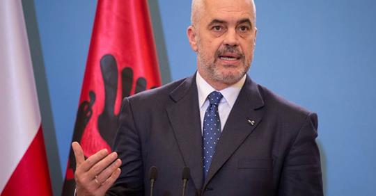 KRYEMINISTRI NË FB/ Rama poston shkrimin e profesorit të Harvardit: Shqipëria dukej e pashpresë, por tani…